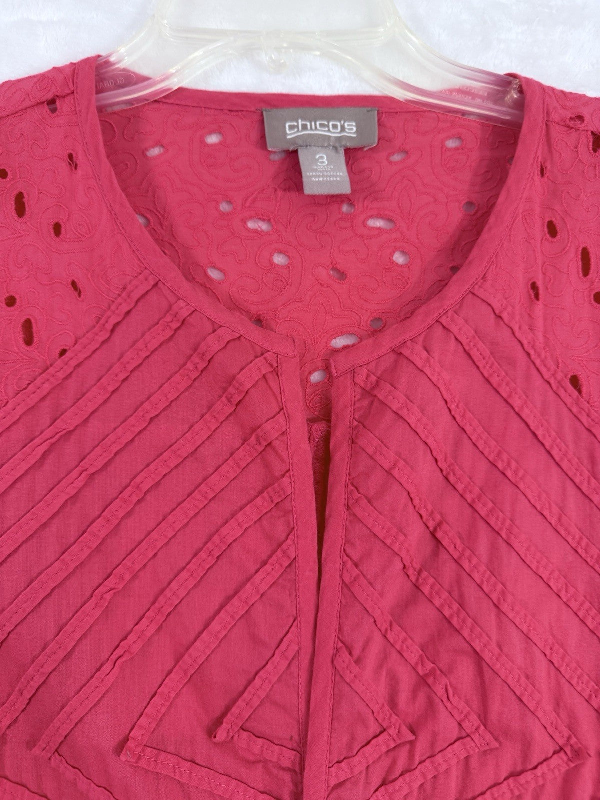 Chicos Size 3 Jacket Pink Eyelet 100% Cotton XL Womens 3/4 Sleeve Lightweight