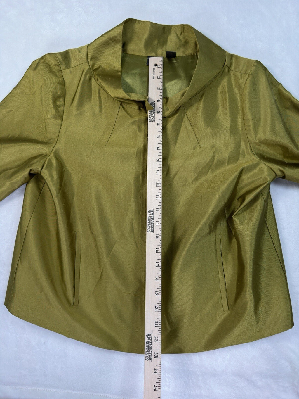 Chicos Travelers Size 2 Jacket Green Silk Structured Funnel Neck Full Zip Medium