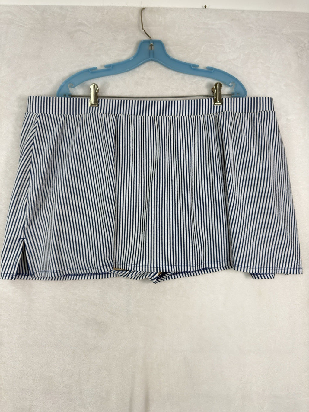 Cacique Swim 28 Tankini Seersucker Blue Striped Top Bottom Swimwear Set Women