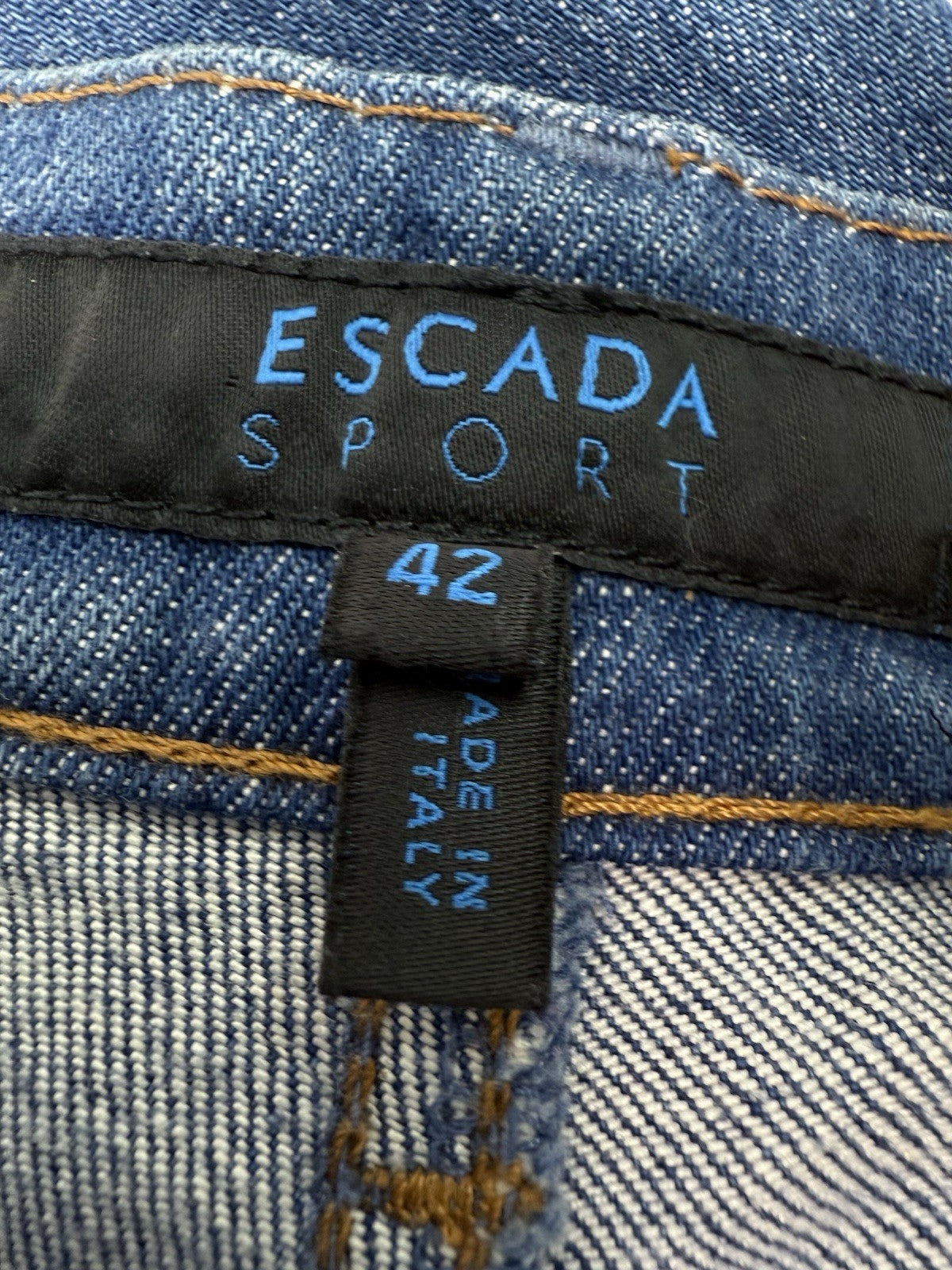 Escada Sport Jeans 42 Womens Blue Denim Straight Leg Made Italy