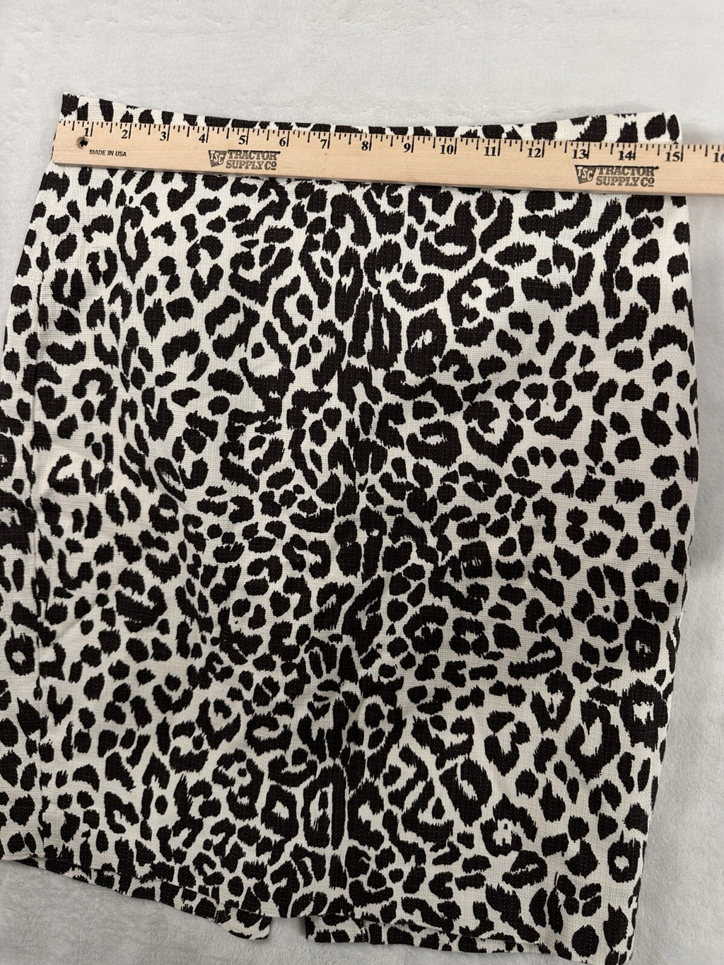 J Crew Pencil Skirt Size 0 Black Leopard Print Knee Length Animal XS Womens