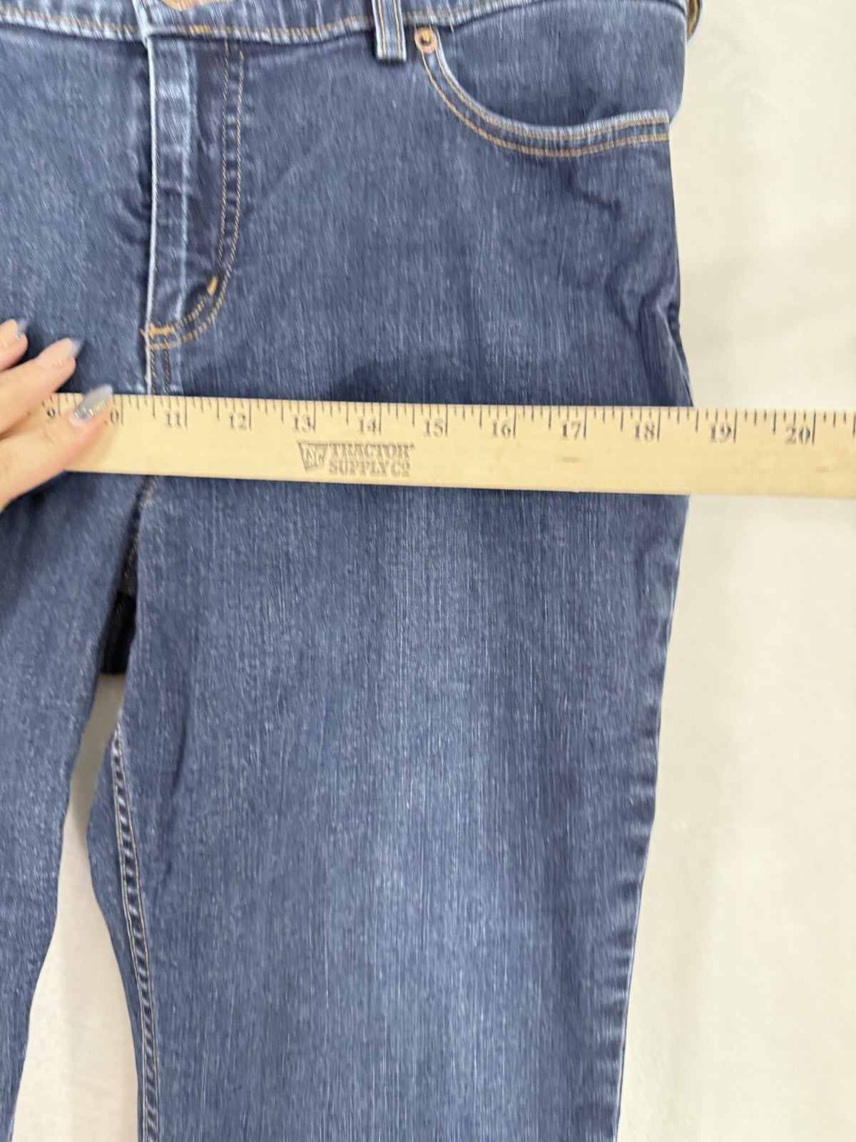 Duluth Trading Jeans Womens 14 X 31 Daily Denim Bootcut Jeans Dark Blue