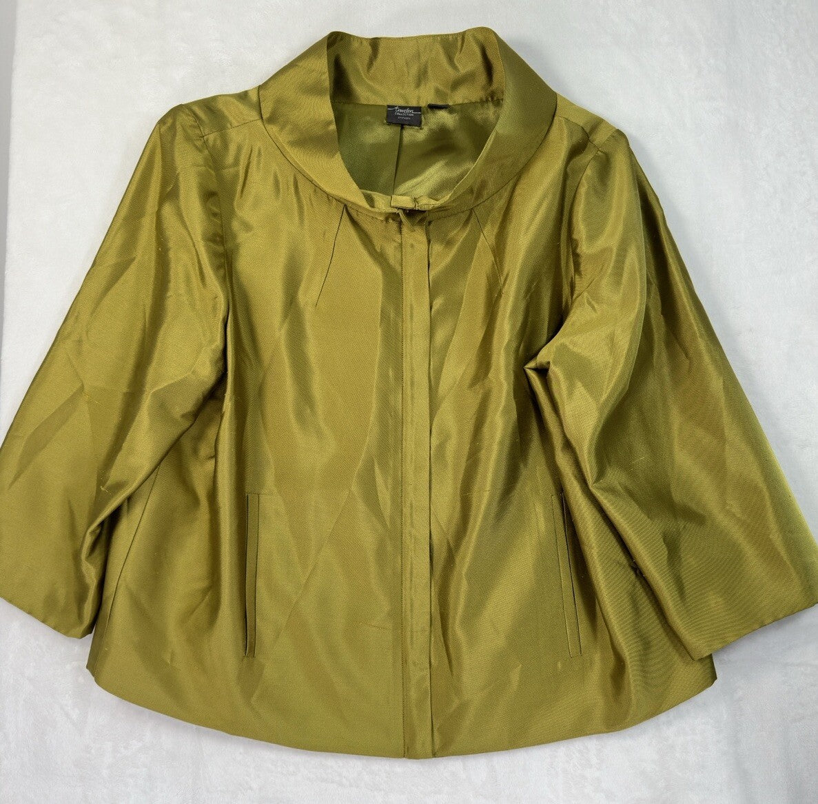 Chicos Travelers Size 2 Jacket Green Silk Structured Funnel Neck Full Zip Medium