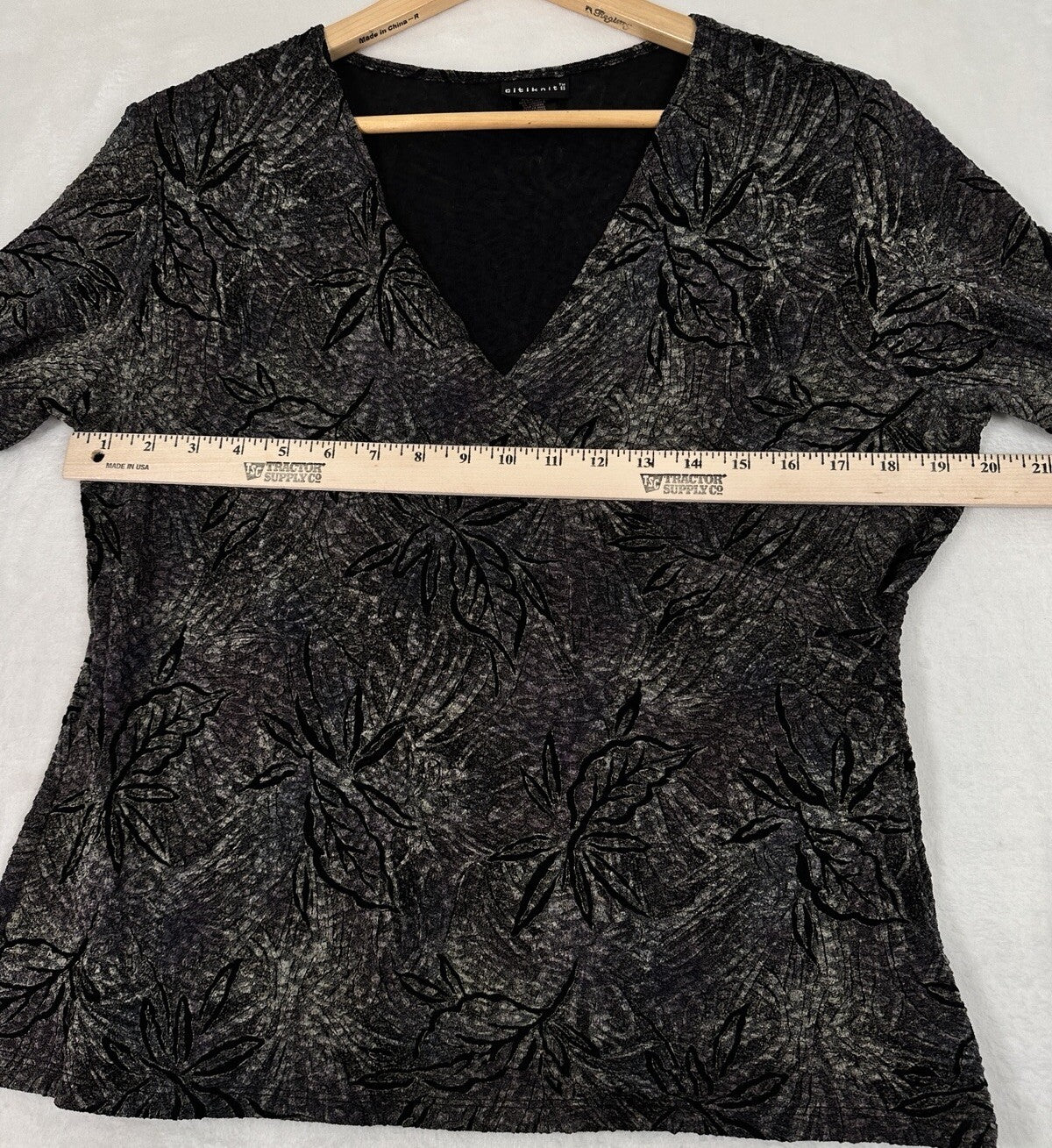 Citiknits Medium Faux Wrap Top Black Floral Print Womens Long Sleeve Blouse