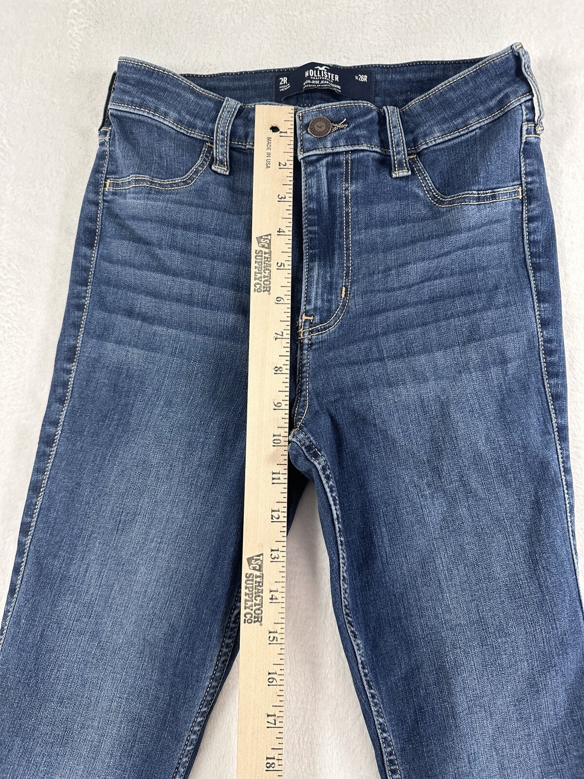 Hollister Jeans Size 2 / 29R Blue Denim Skinny Stretch Women’s Medium Wash