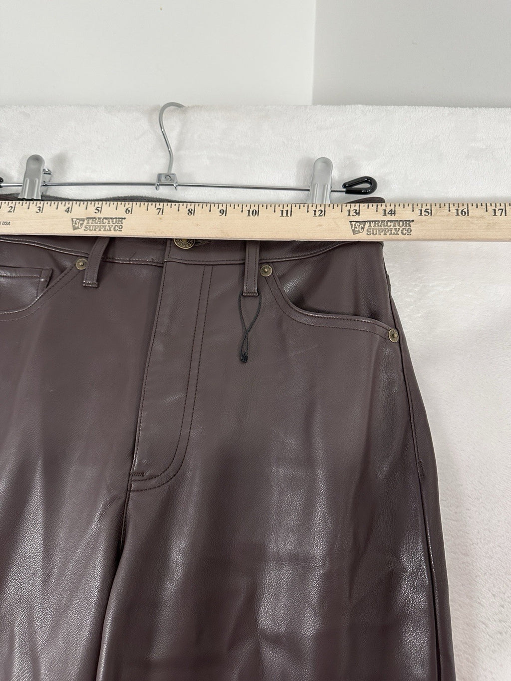 Express Faux Leather Pants 6 Brown Super High Rise Modern Straight Leg Womens