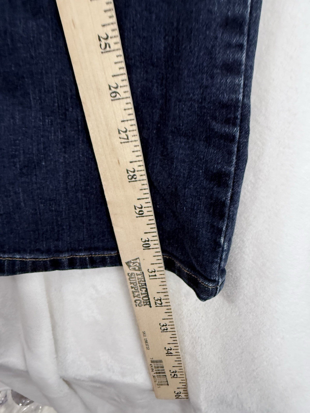 Duluth Trading Jeans Womens 14 X 31 Daily Denim Bootcut Jeans Dark Blue