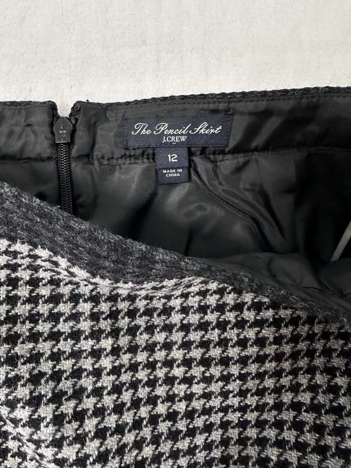 J Crew The Pencil Skirt 12 Gray Wool Houndstooth Knee Length Lined Womens