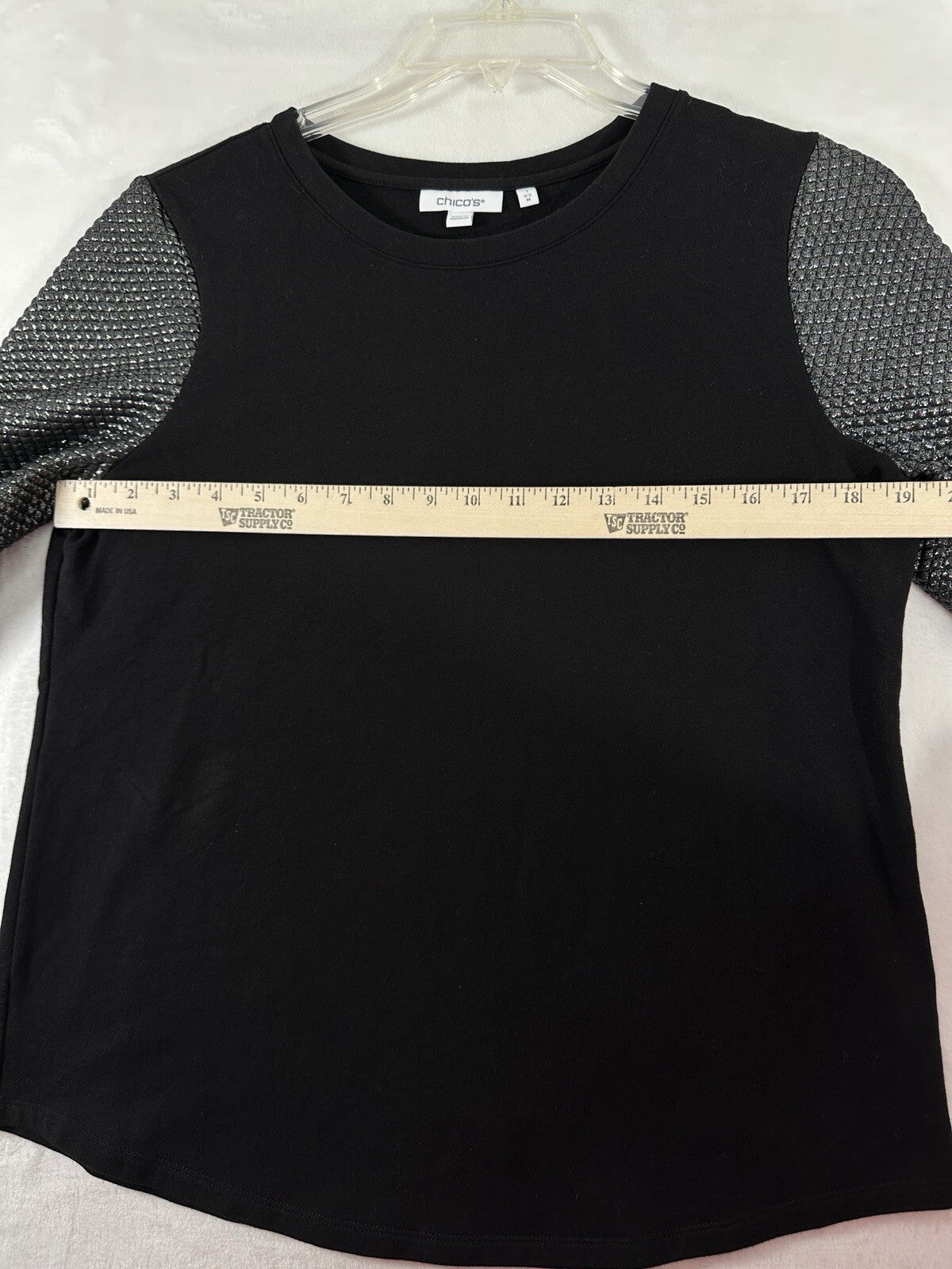 Chicos Size 1 Tops Medium Foil Sleeve Sweatshirt Black Top Womens Crewneck