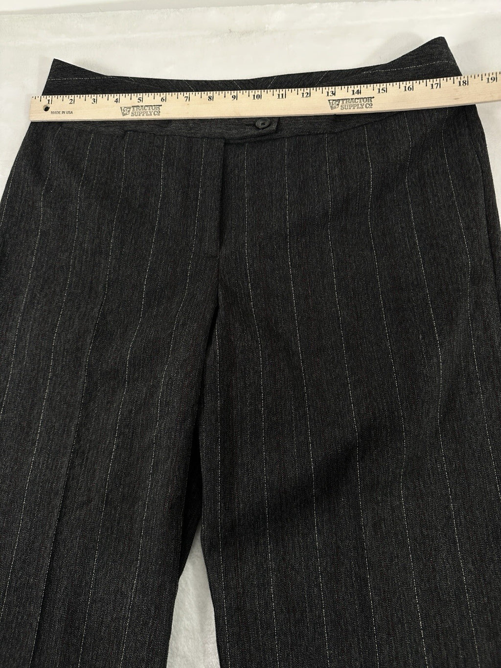 Chicos Size 2 Pants Womens 12 Straight Leg Dress Pants Charcoal Gray Pinstriped