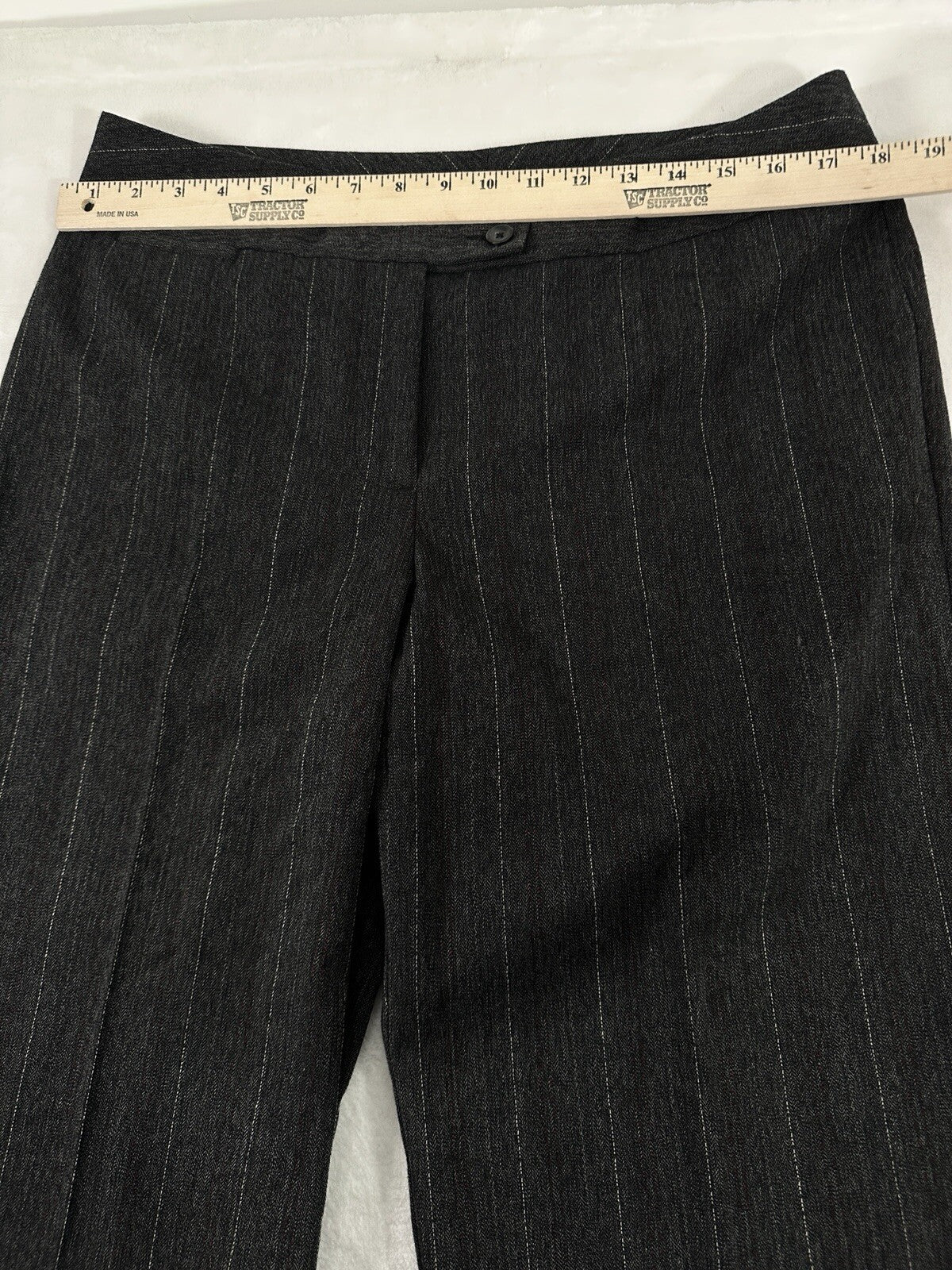 Chicos Size 2 Pants Womens 12 Straight Leg Dress Pants Charcoal Gray Pinstriped