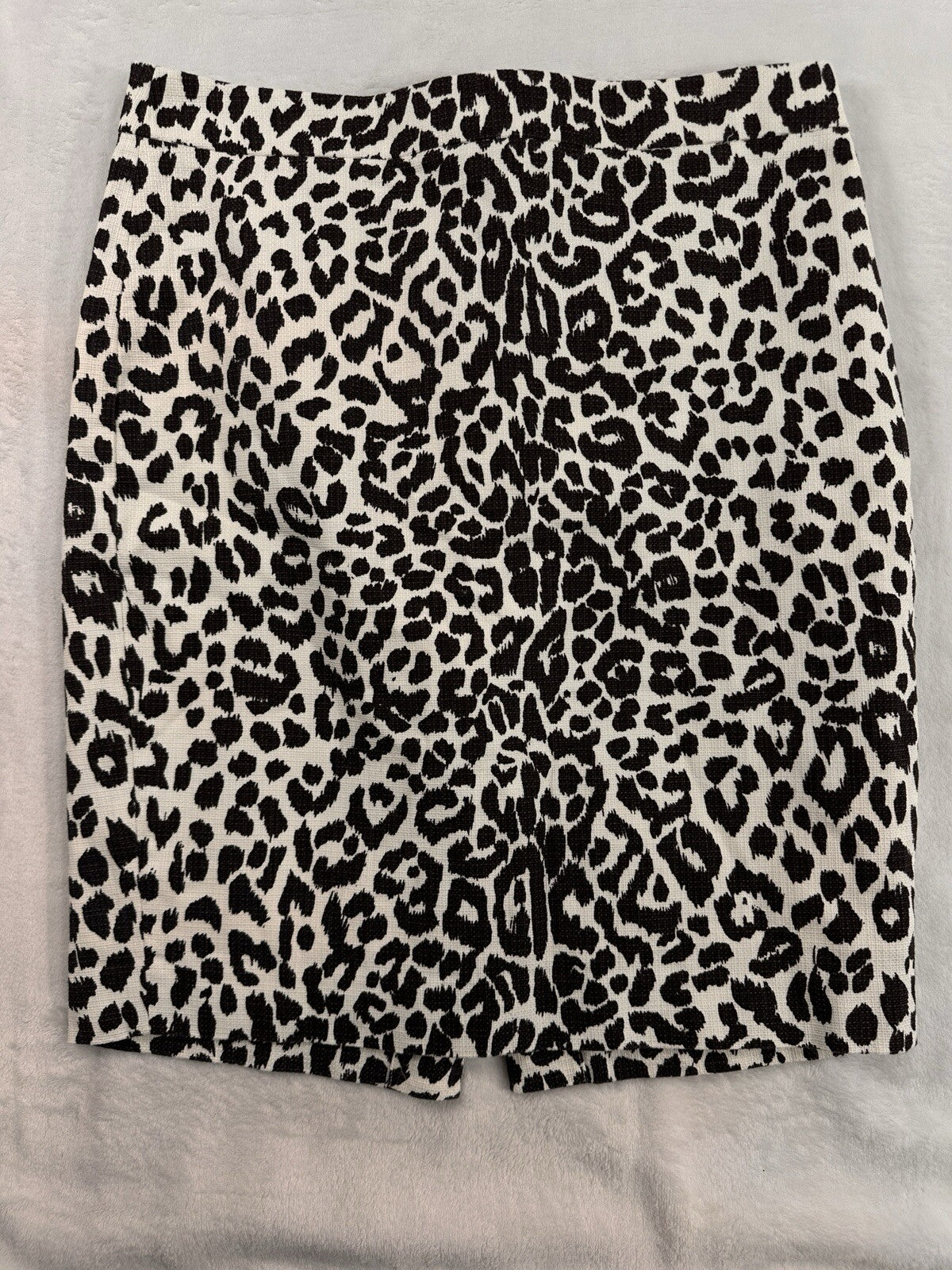 J Crew Pencil Skirt Size 0 Black Leopard Print Knee Length Animal XS Womens