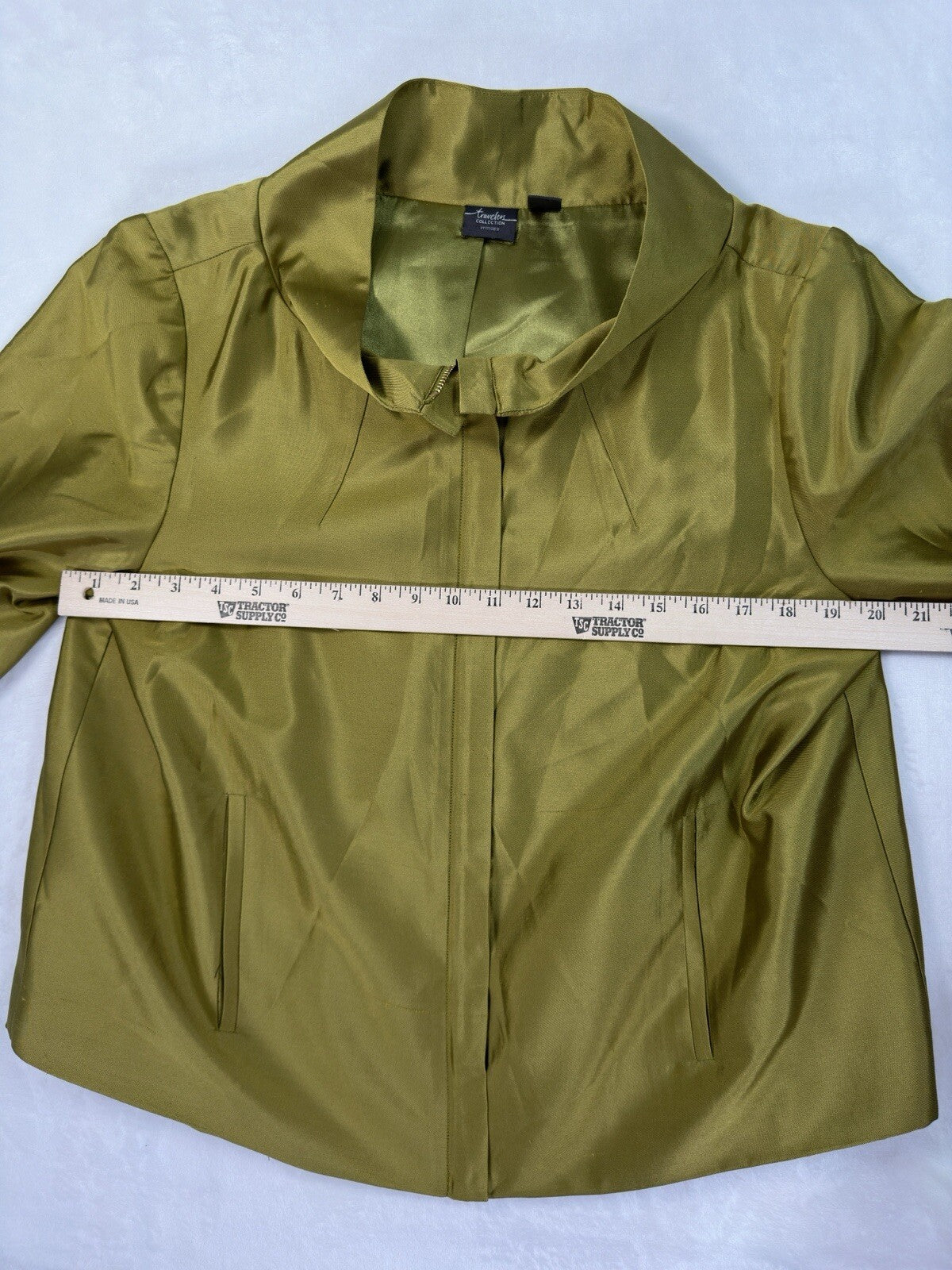 Chicos Travelers Size 2 Jacket Green Silk Structured Funnel Neck Full Zip Medium