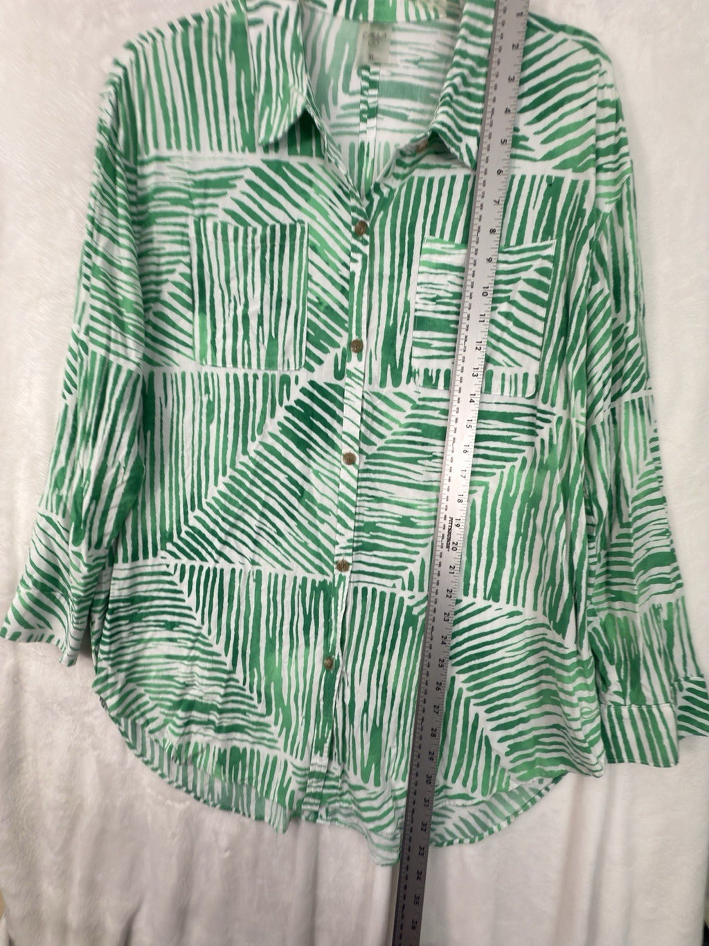 Calia By Carrie Underwood XL Top Long Sleeve Leaf Print Green Lightweight Womens