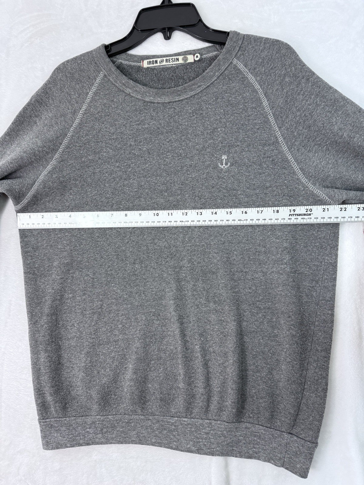 Iron And Resin Shirt Medium Gray Round Neck Sweatshirt Made In USA Mens