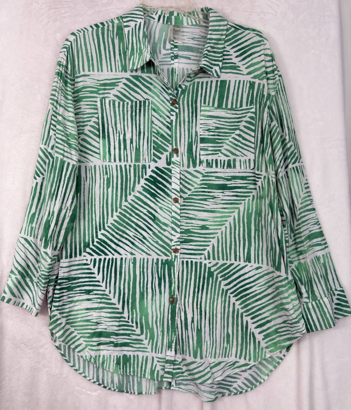 Calia By Carrie Underwood XL Top Long Sleeve Leaf Print Green Lightweight Womens