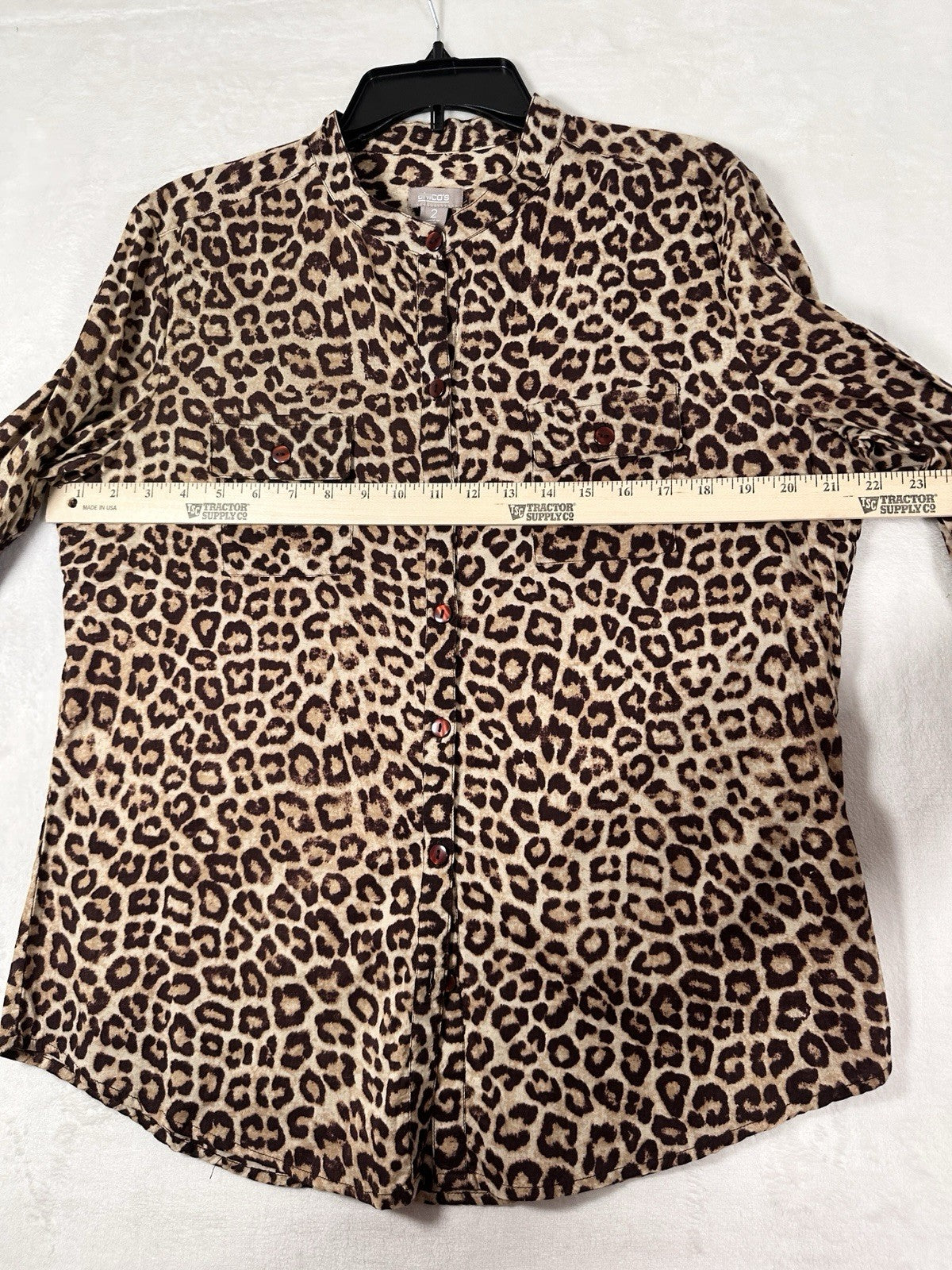 Chicos Size 2 Tops Leopard Print Large Roll Tab Long Sleeve Mandarin Collar