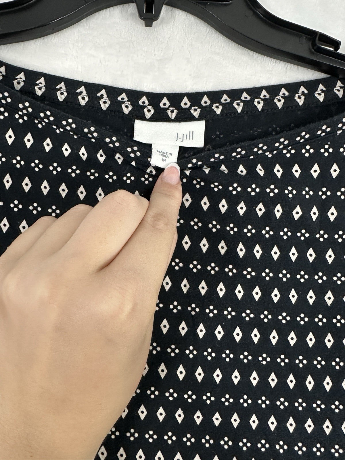 J Jill Top Medium Short Sleeve Black White Print Knit Womens Pima Cotton Stretch