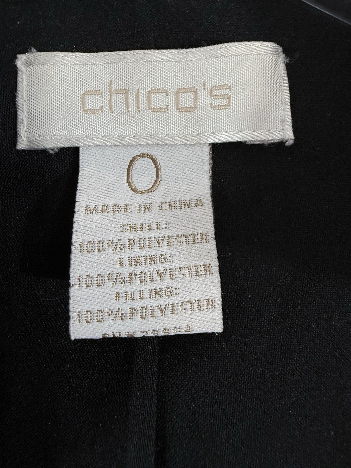 Chicos Size 0 Vest Black Quilted Floral Womens Small
