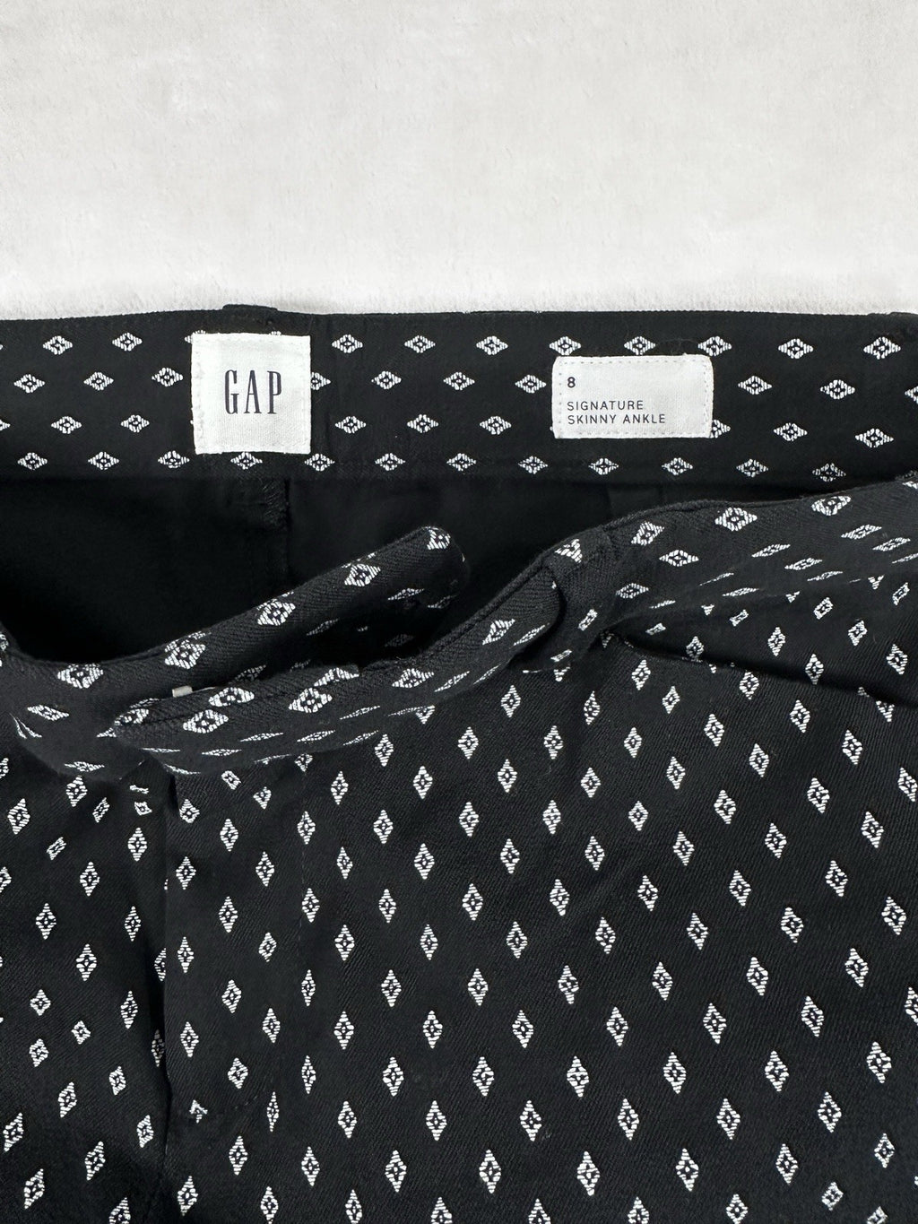 Gap Signature Skinny Ankle Pants 8 Navy Blue Diamond Print Womens