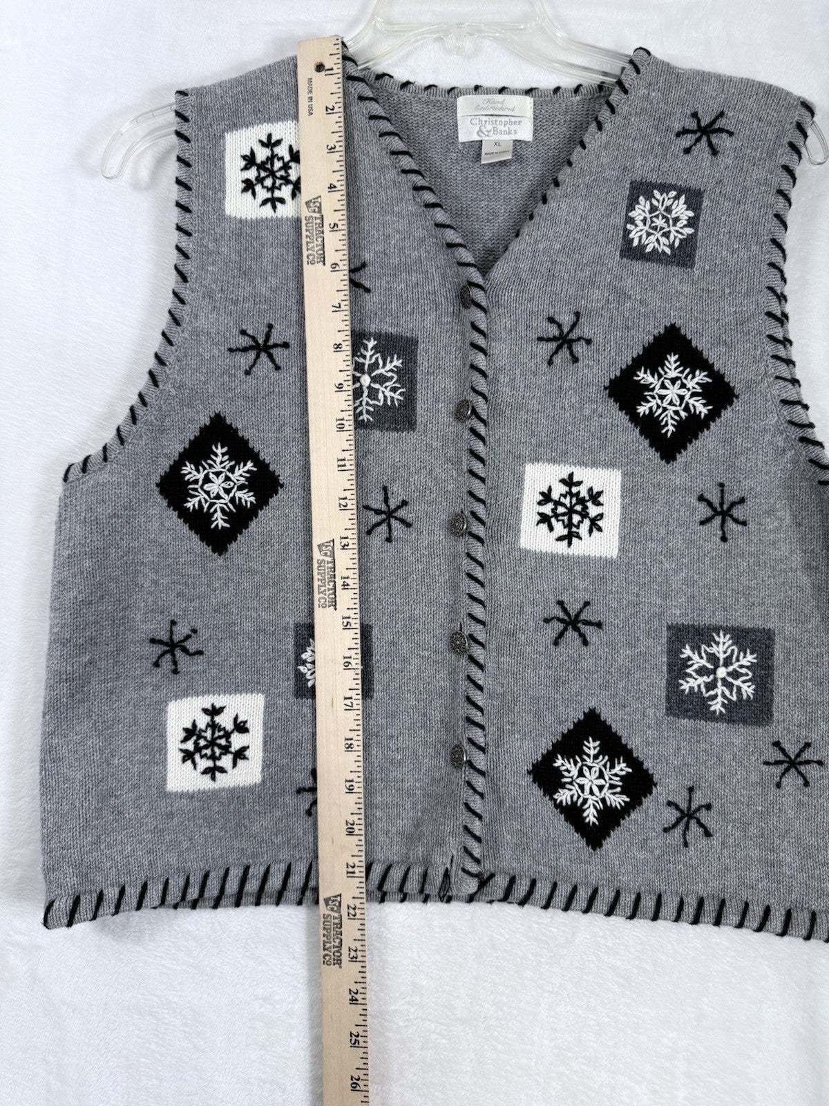 Christopher And Banks Christmas Sweater XL Cardigan Gray Snowflakes *FlawRead