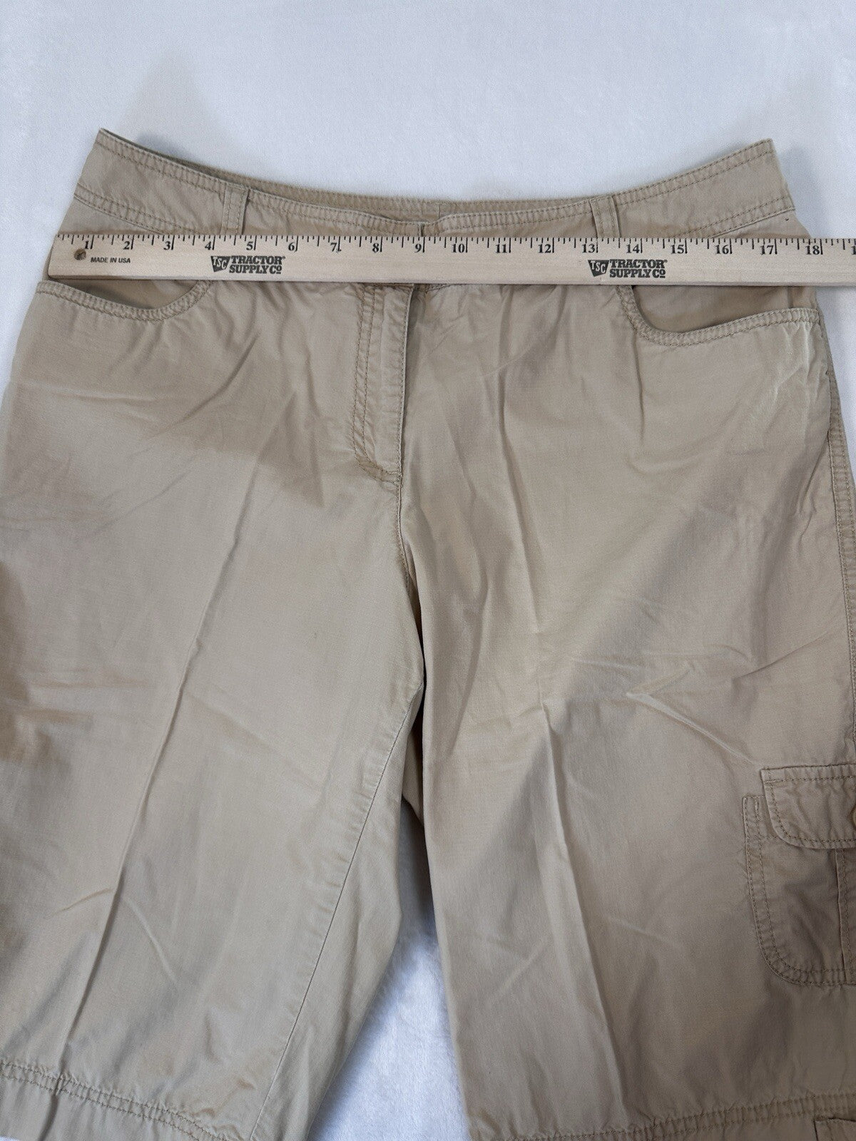 J Jill Cargo Capri Pants Shorts 12 100% Cotton Genuine Fit Tan Beige