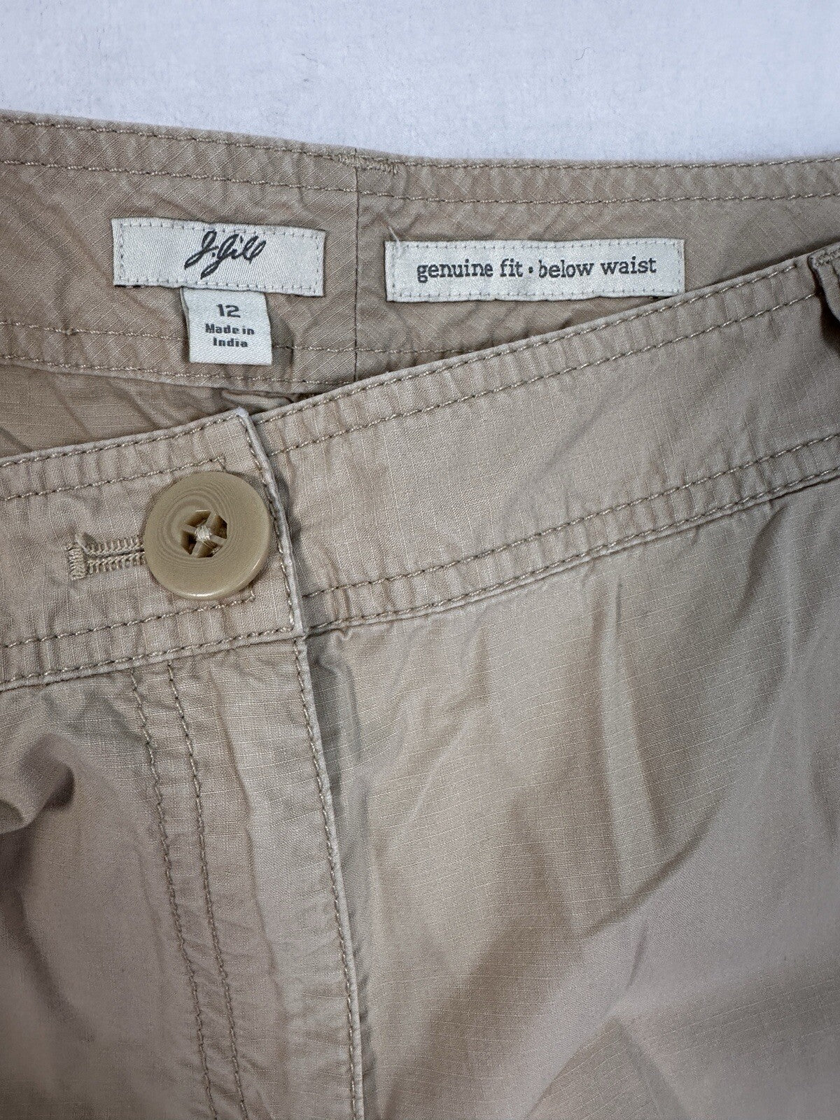 J Jill Cargo Capri Pants Shorts 12 100% Cotton Genuine Fit Tan Beige