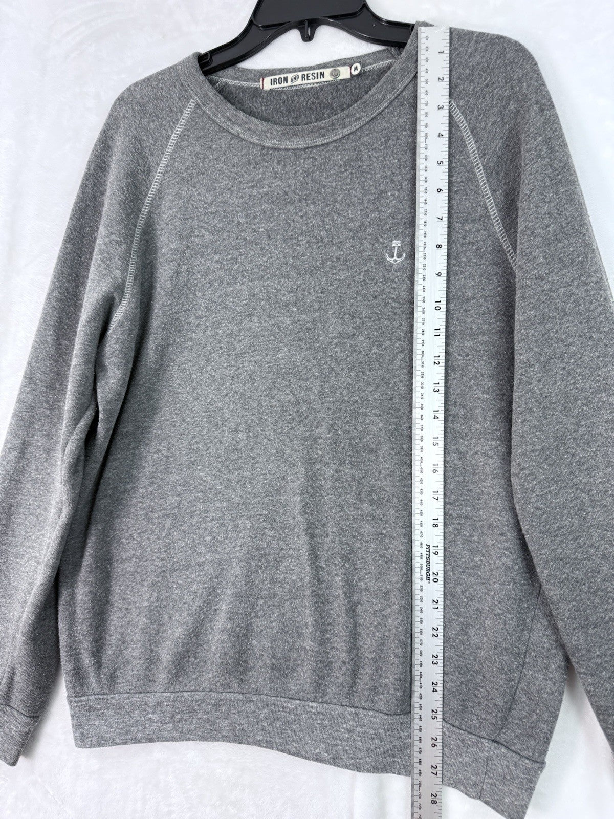 Iron And Resin Shirt Medium Gray Round Neck Sweatshirt Made In USA Mens