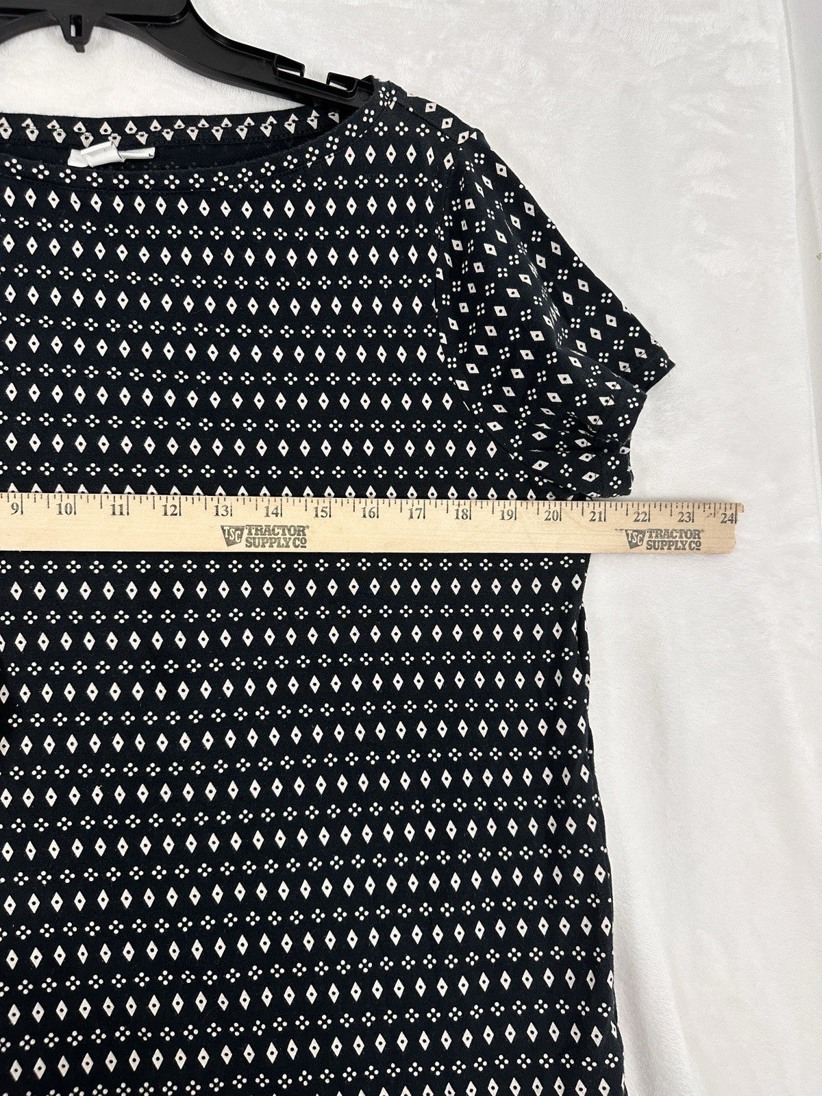 J Jill Top Medium Short Sleeve Black White Print Knit Womens Pima Cotton Stretch
