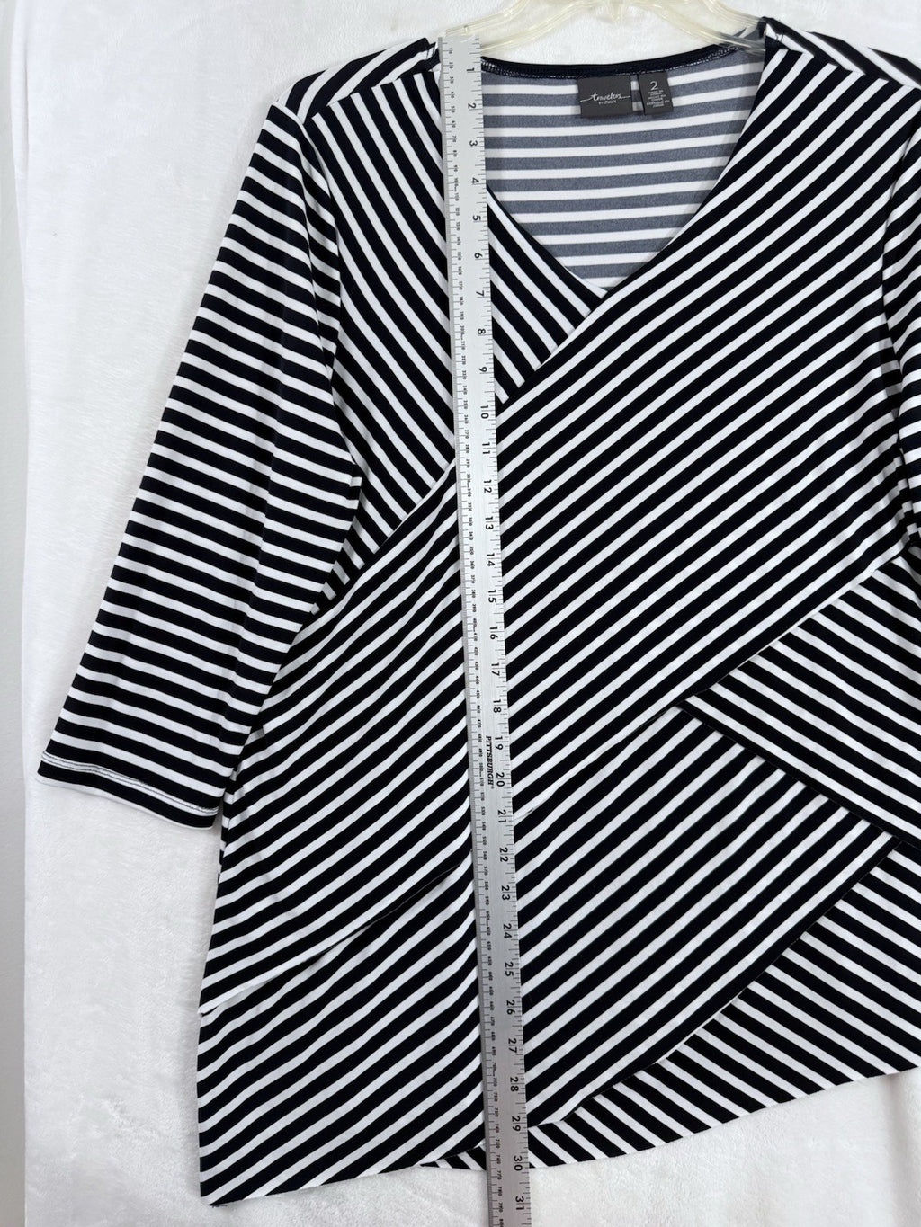 Chicos Travelers Tops Size 2 Large Navy Blue Striped Asymmetrical  3/4 Sleeve