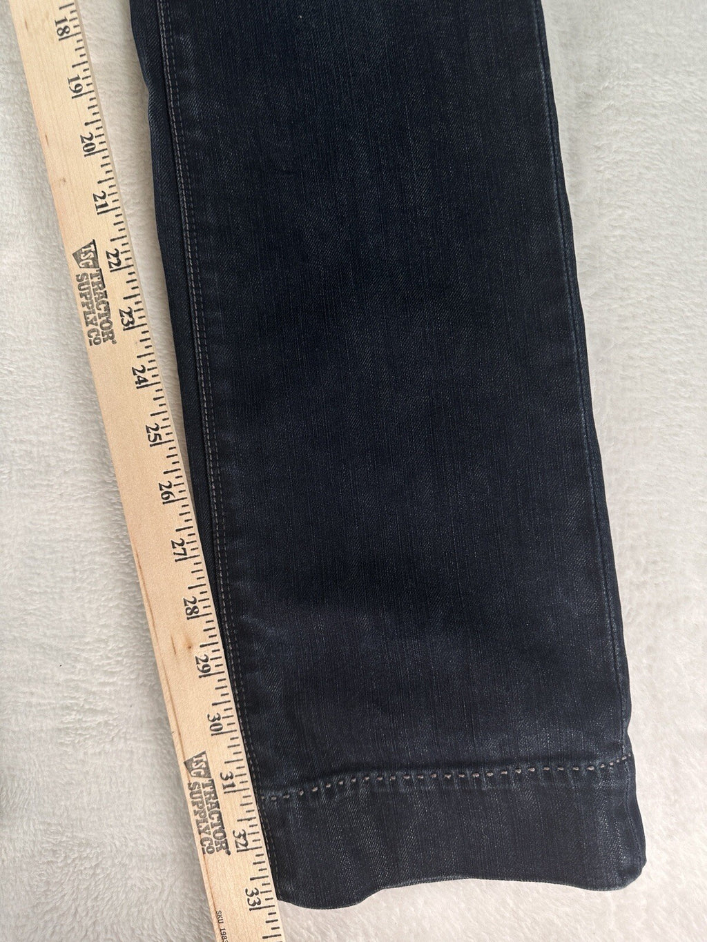 Elie Tahari Jeans 4 Adena Straight Leg Classic Fit Mid Rise Relaxed Blue