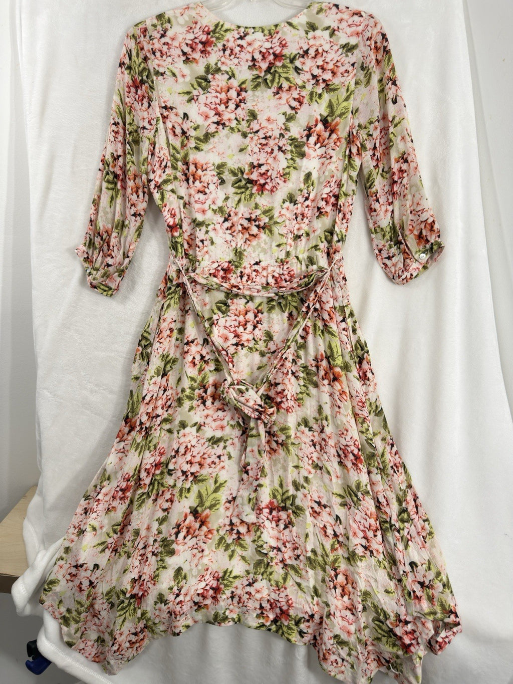J Jill Midi Dress Medium Petite Pebble Hydrangea Boho Floral Pink Lightweight