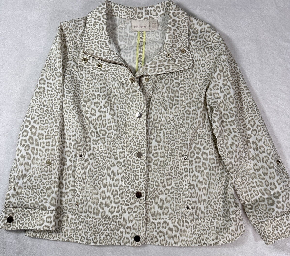 Chicos Luxe Twill Utility Jacket Size 1 US Medium Animal Print Full Zip Womens