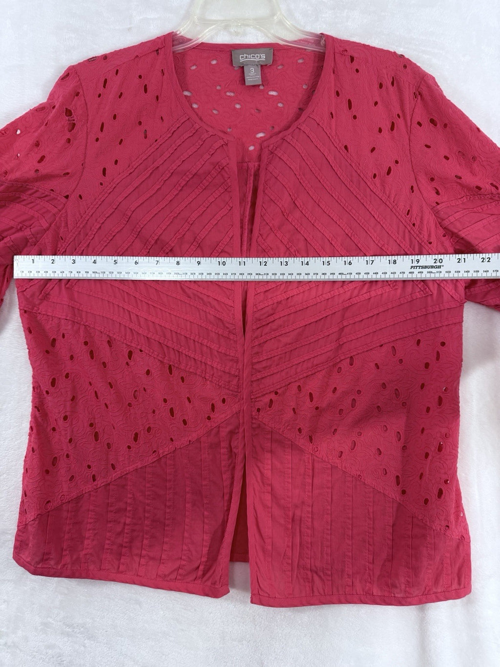 Chicos Size 3 Jacket Pink Eyelet 100% Cotton XL Womens 3/4 Sleeve Lightweight