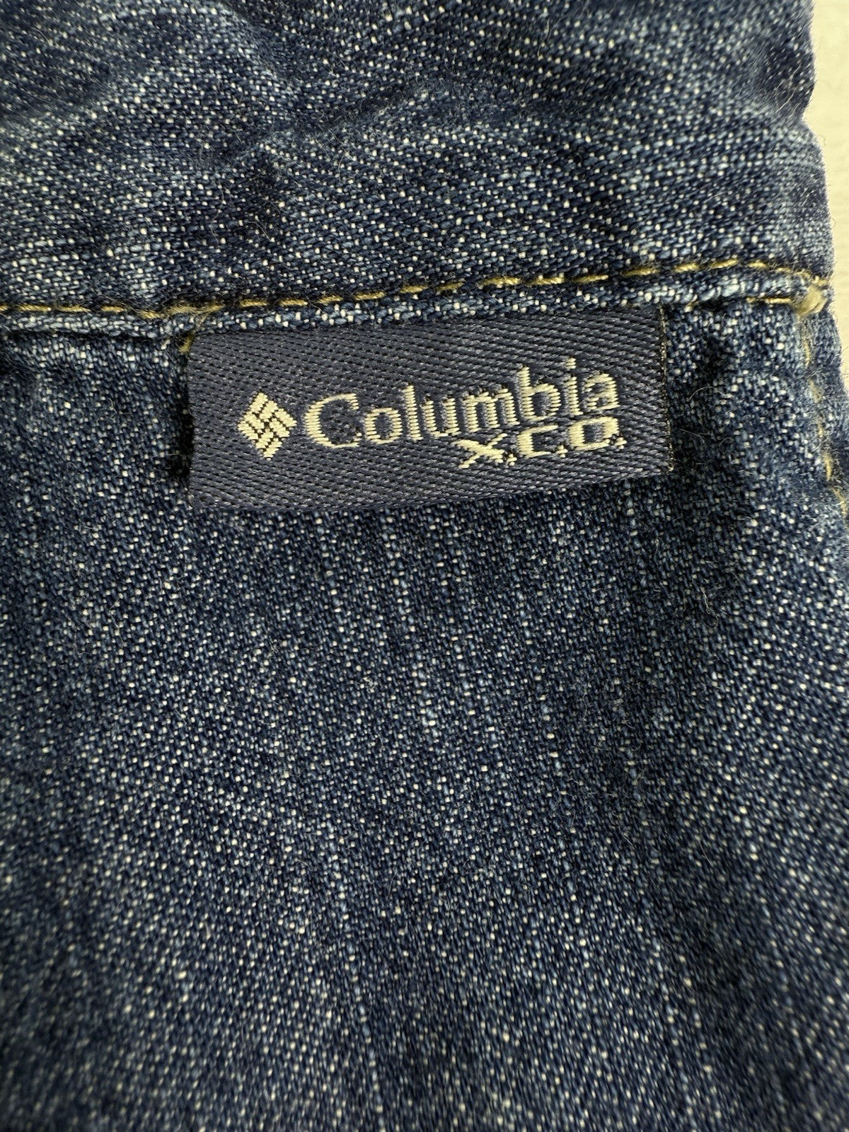 Columbia XCO Jean Shorts Women 14 Blue Denim Skimmer 16” Inseam