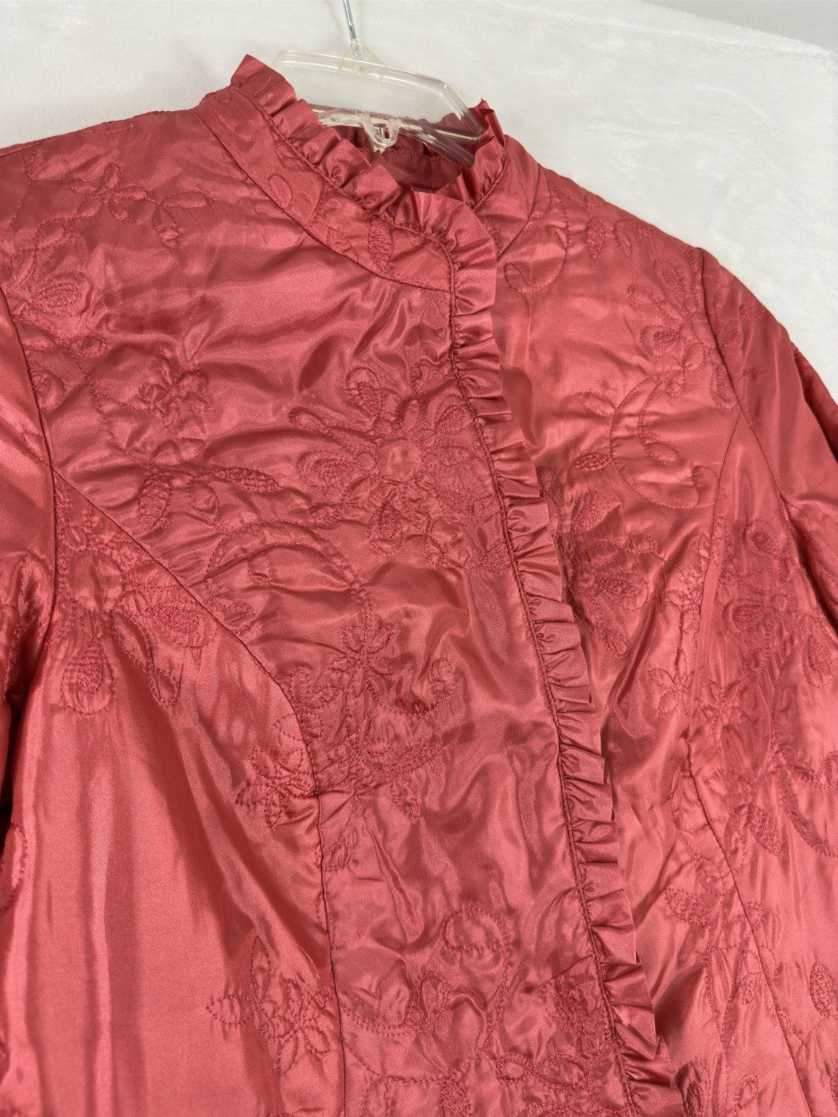 Chicos Size 0 Jacket Small Pink Quilted Ruffle Trim Mandarin Collar Womens