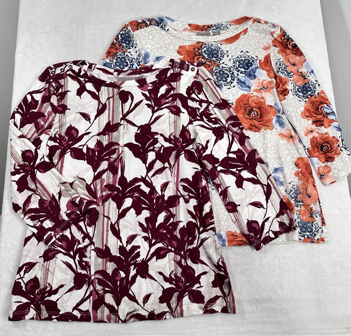 Chicos Size 0 Tops 3/4 Sleeve Purple Blue Floral Print Cotton Modal Womens Small