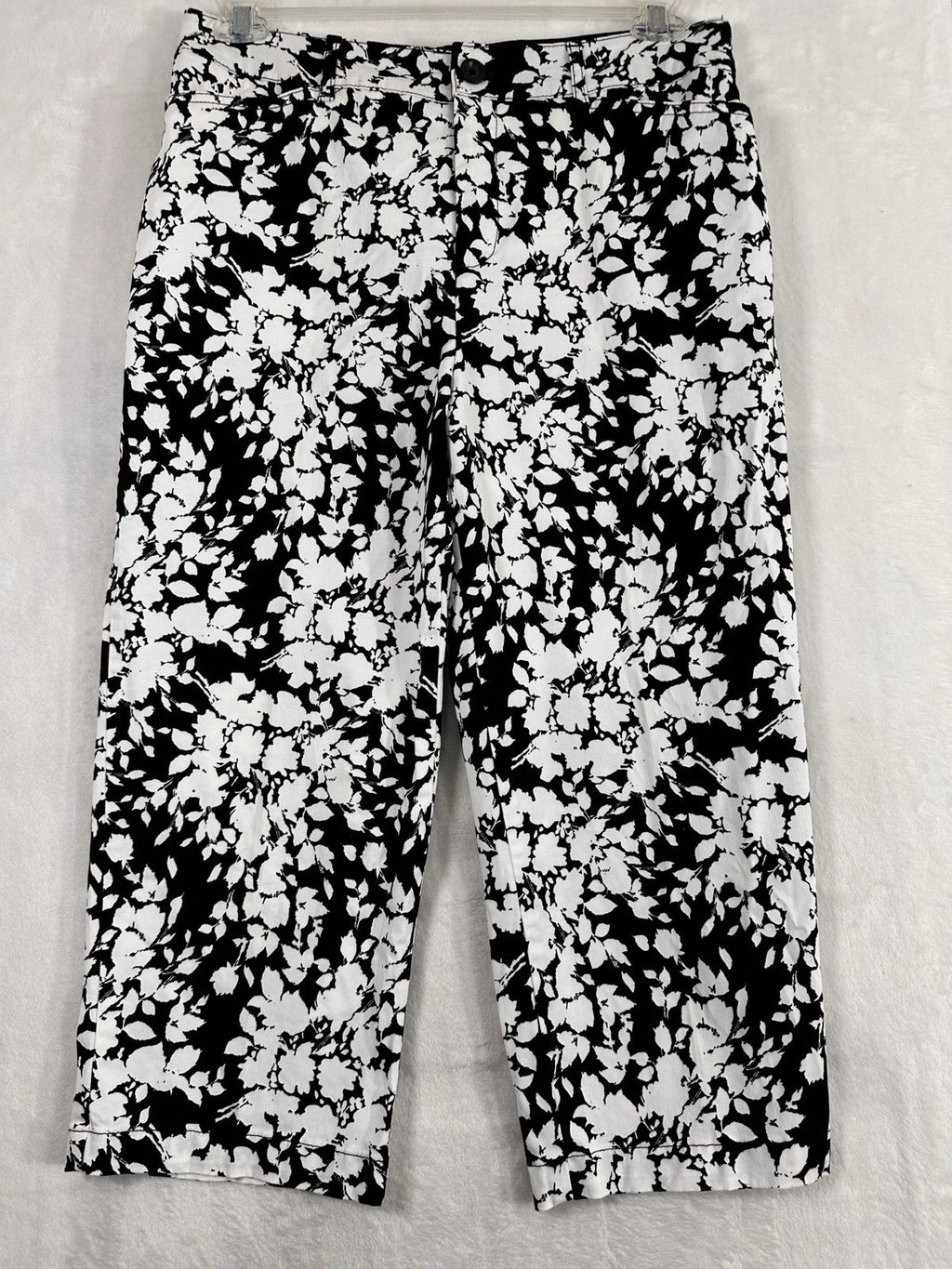 Croft & Barrow Crop Pants 10 Black White Floral Print Cotton Stretch Womens